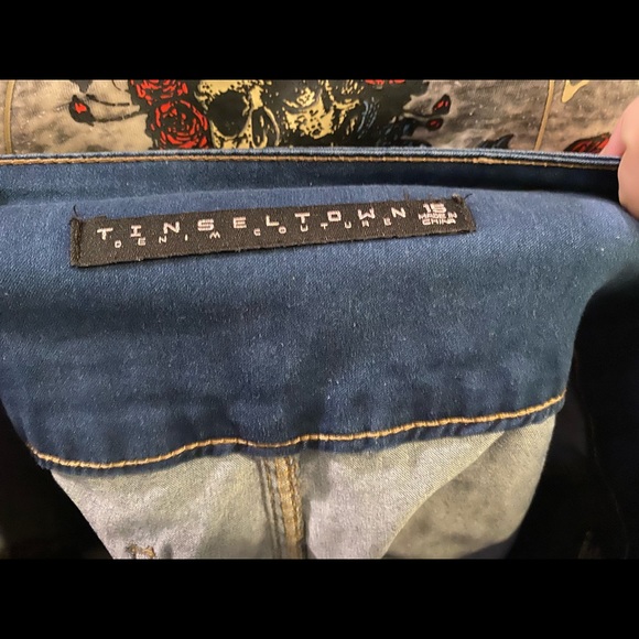 Triple Buttonfly Denim Shorts Juniors - Picture 4 of 4